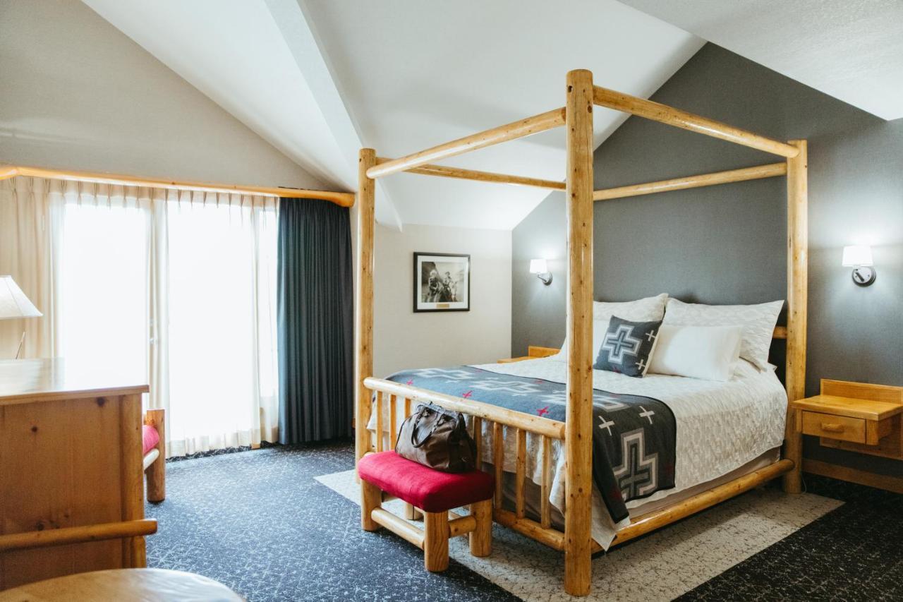 Brewster Mountain Lodge Banff Zewnętrze zdjęcie