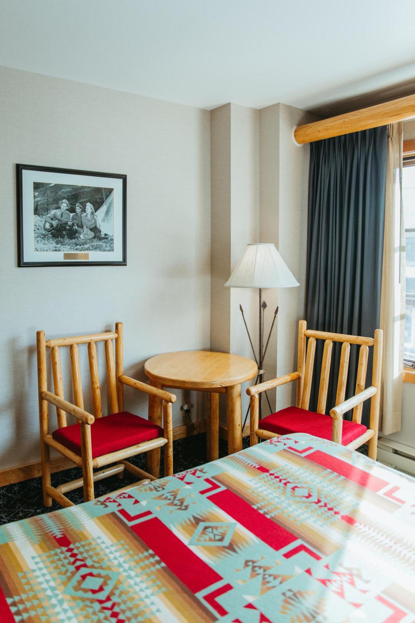 Brewster Mountain Lodge Banff Zewnętrze zdjęcie