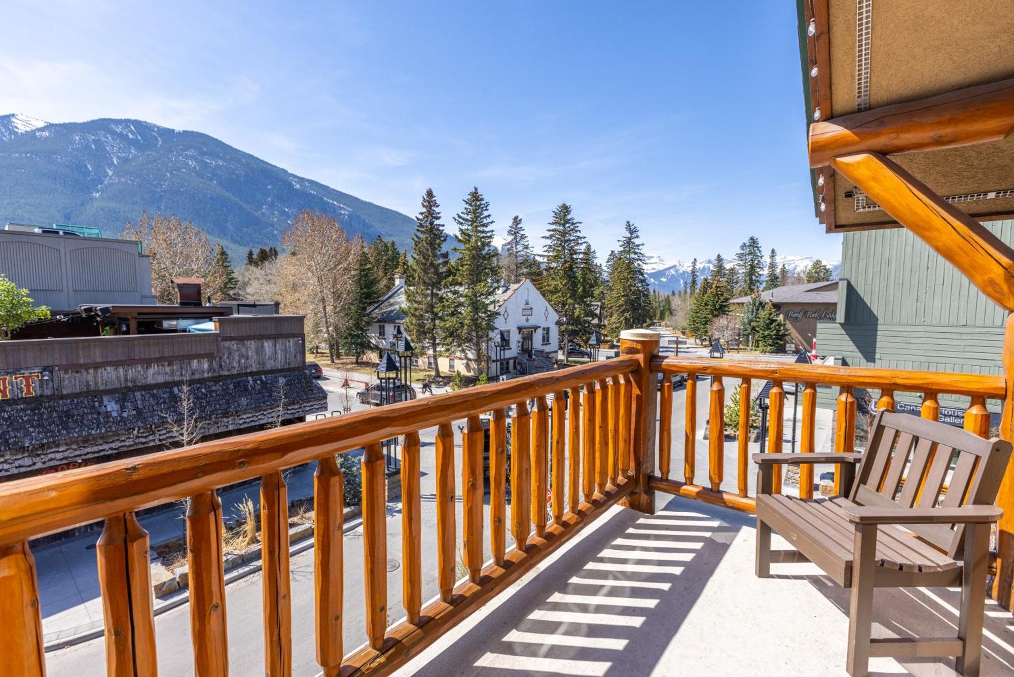 Brewster Mountain Lodge Banff Zewnętrze zdjęcie