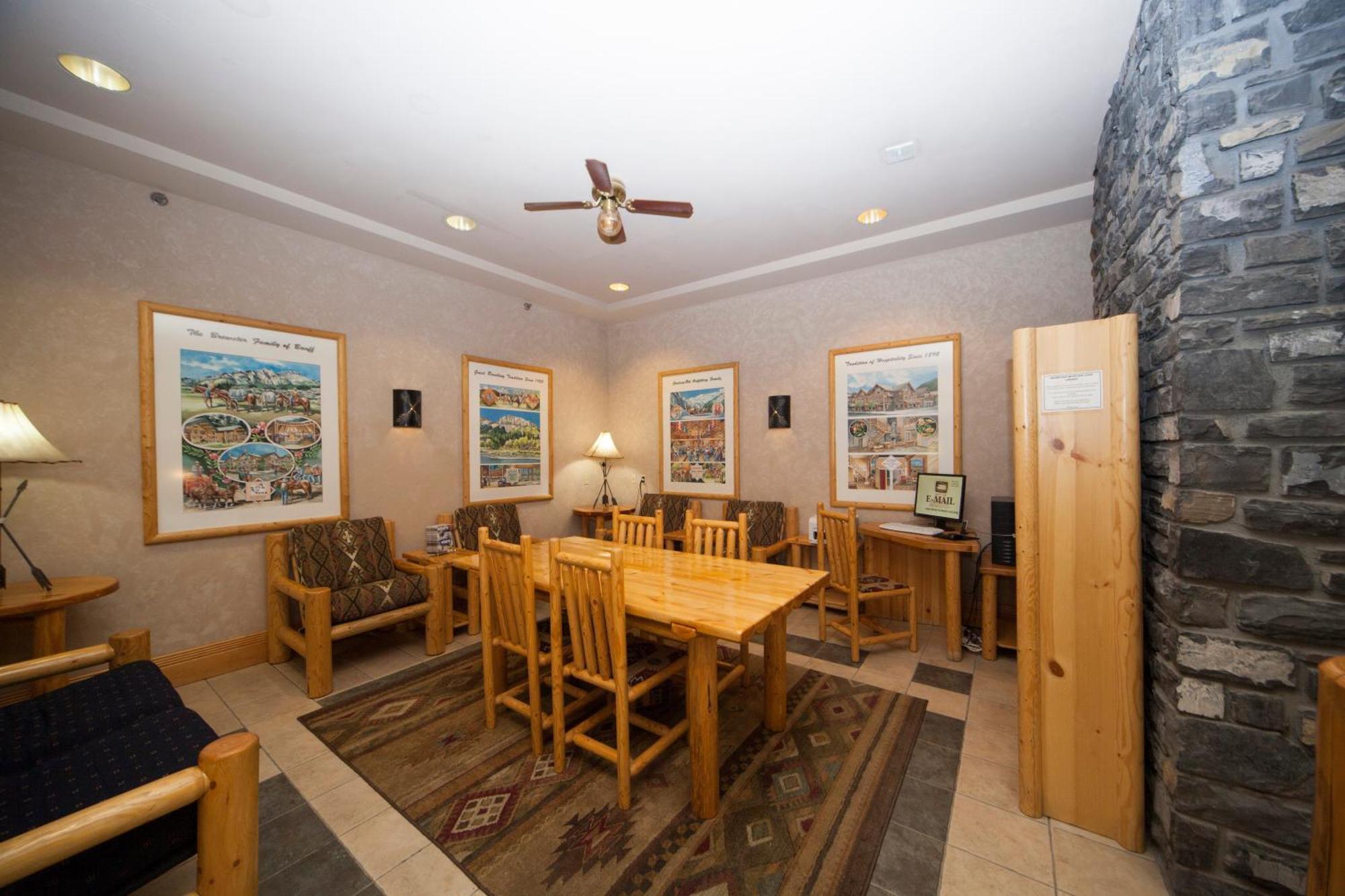 Brewster Mountain Lodge Banff Zewnętrze zdjęcie