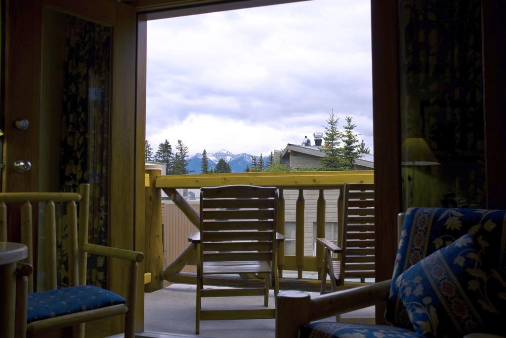 Brewster Mountain Lodge Banff Pokój zdjęcie